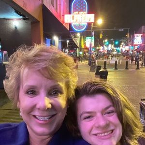 Meet your Posher, Karen